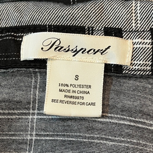 Like New! Passport Flannel Button Down Shirt - Picture 5 of 7